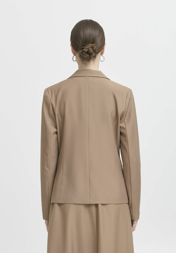 IXDORTHEA - Blazer - caribou4