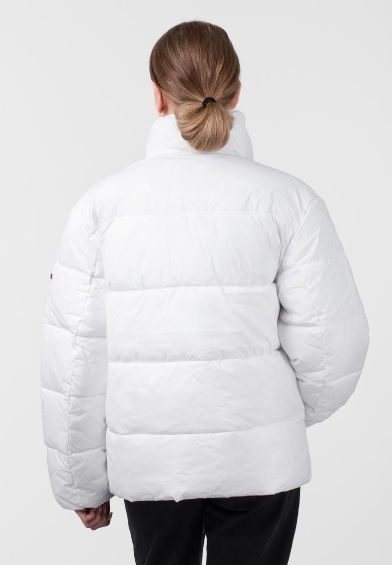Tommy Jeans SIGNATURE MODERN PUFFER - Zimní bunda - white