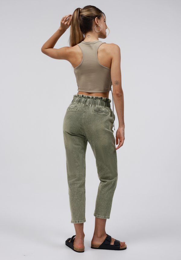 Mom Jeans - mid khaki wash4