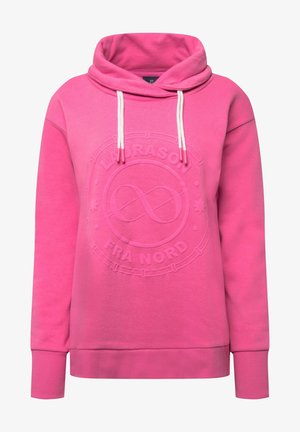 Pink hoodie med et stort struktureret logo på forsiden, der har en snoretrækshætte, ribbede manchetter og kant. Stoffet ser blødt og varmt ud.