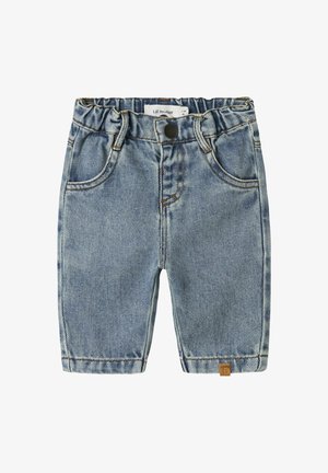 Shorts in denim azzurro chiaro con una fascia elastica in vita, design a cinque tasche, cuciture in vista e una piccola etichetta logo sul retro.