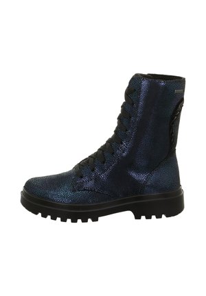 Schnürstiefelette aus schimmerndem blauem und schwarzem Material mit strukturierter Oberfläche, Gummisohle und schwarzen Schnürsenkeln, mit seitlichen Akzenten.