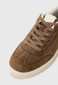 ONLY SHOES ONLSIBU - Zapatillas - brown grey