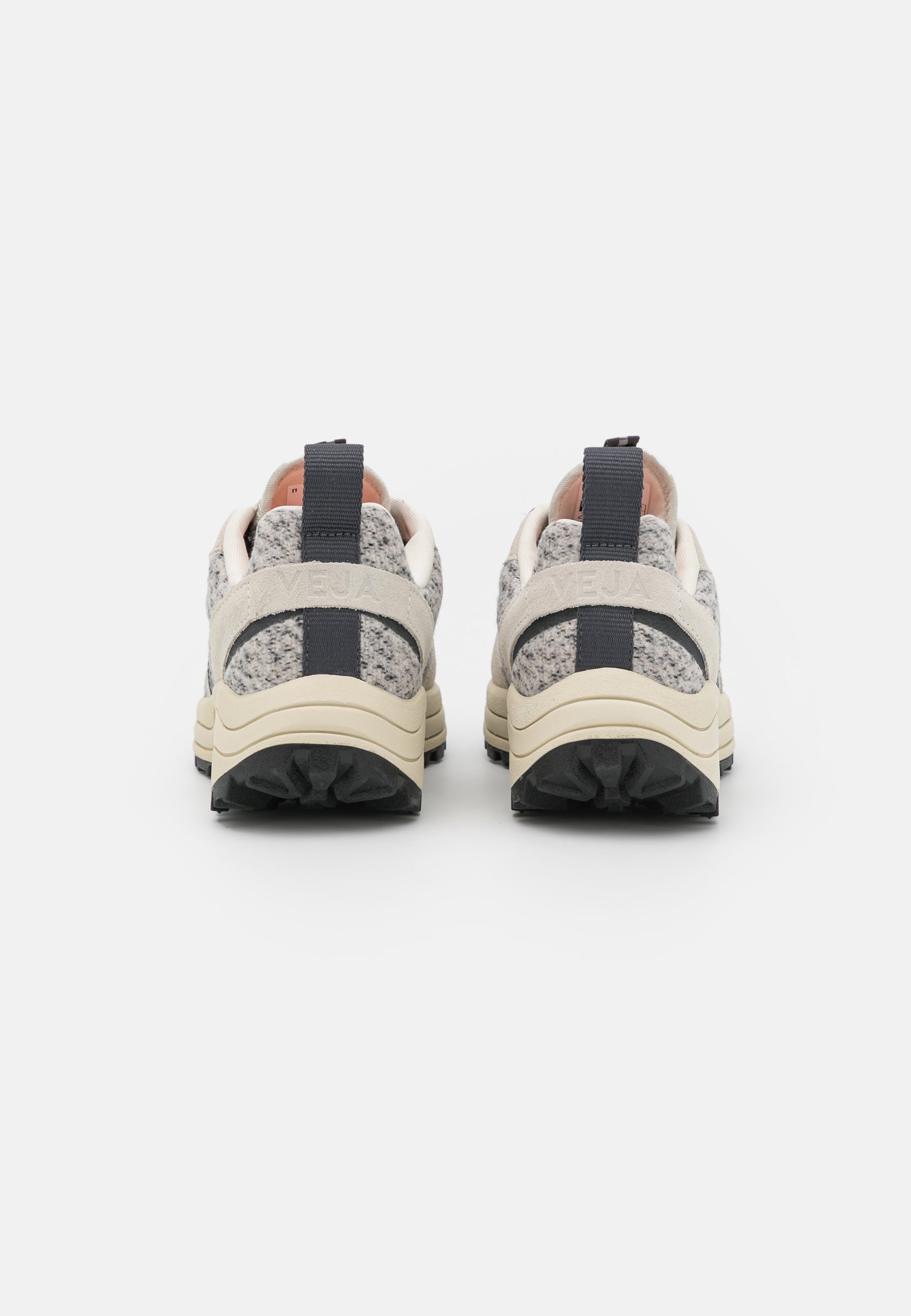 Veja VENTURI - Trainers - snow/grafite/natural/off-white - Zalando.ie