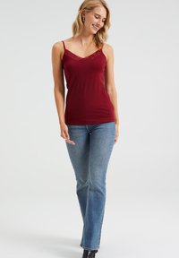 WE Fashion SINGLET - Top - red
