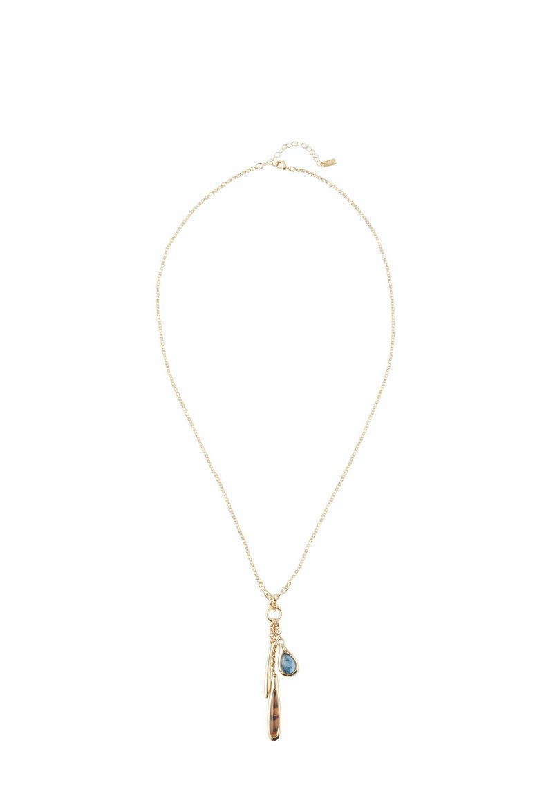 Halskette in Gold mit einer zarten Kette und drei Anhängern: einem Tropfen, einem länglichen Oval und einem gestreiften Detail.