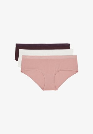 Trois paires de culottes pour femmes en rose, blanc et violet foncé. Fabriquées en tissu doux avec des ceintures élastiques arborant un détail de logo.