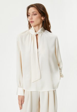 Blouse - white