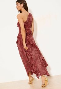 Lipsy PETITE FIT - ONE SHOULDER RUFFLE BURNOUT FIT AND FLARE MIDI DRESS ...