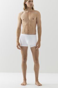 Witte katoenen boxershorts met een gladde textuur en een aansluitend ontwerp, voorzien van een logo tailleband en een korte beenlengte.