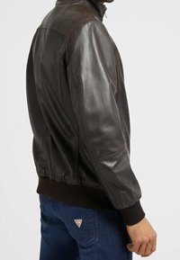 Guess Veste en cuir - brown