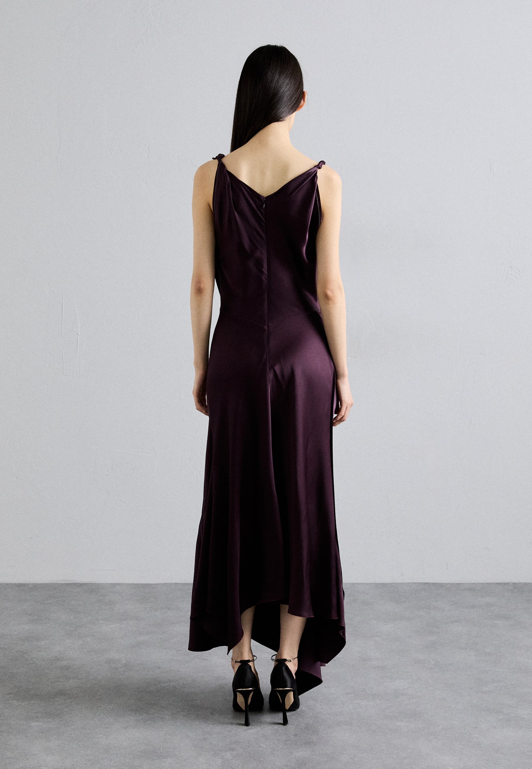 ワンピース Victoria Beckham ASYMMETRIC DRAPE MIDI DRESS Asymmetric Draped Midi Dress In Black – Victoria Beckham UK