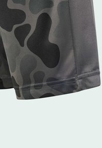 adidas Sportswear ESSENTIALS KIDS - Pantalón corto de deporte - grey six black grey four