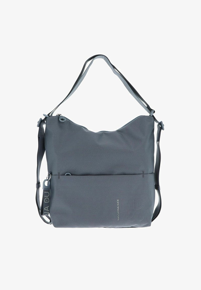 Sac à épaule synthétique gris avec une surface texturée, une bandoulière réglable, un dessus zippé et une poche avant avec un logo subtil.