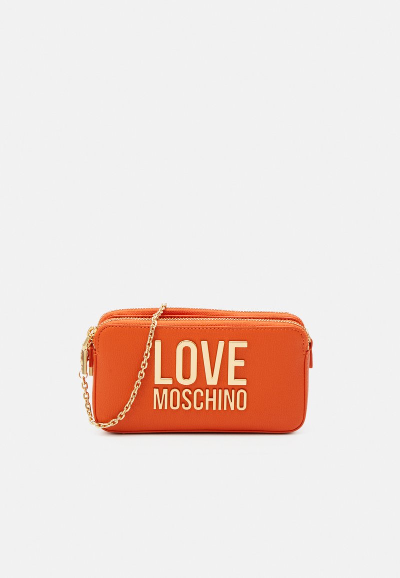 Love Moschino LETTERING CROSSBODY Trousse arancio/arancione