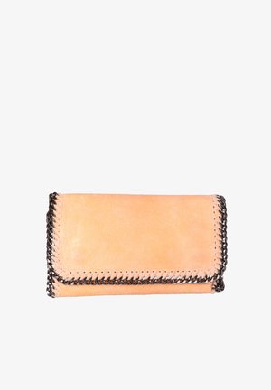 Pfirsichfarbenes Lederportemonnaie mit gesticktem schwarzen Kettenrand, rechteckiger Form und glatter Oberfläche. Keine sichtbaren Marken oder Muster.