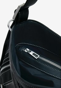 Desigual Handtasche - black