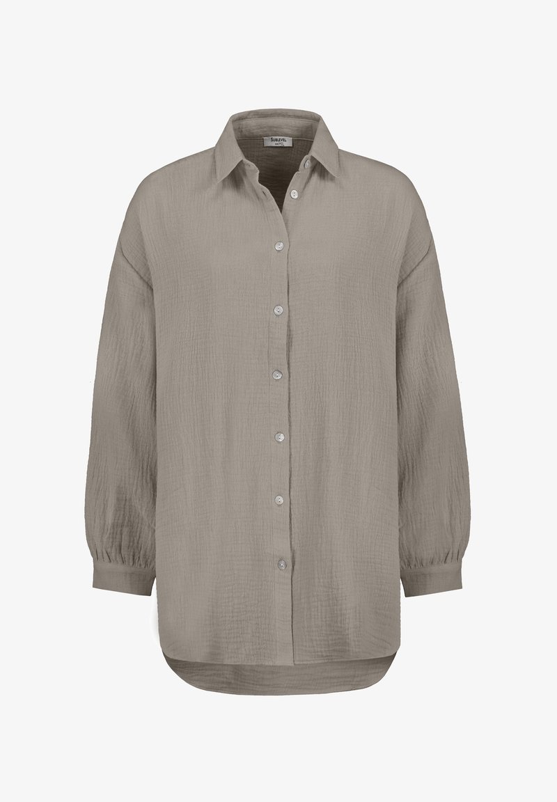 Long-sleeve button-up shirt in light gray, made of textured fabric. Features a classic collar, rounded hem, and button closure.