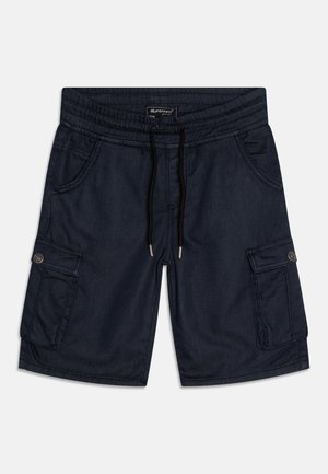 Ciemnogranatowe szorty typu cargo z elastycznym paskiem w talii, czarnymi sznureczkami do regulacji, bocznymi kieszeniami na patki z guzikami oraz dwoma przednimi kieszeniami na dłonie.