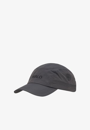 Graue Mütze mit gebogenem Schirm, versehen mit gesticktem "HALO"-Text und einem runden Logo-Patch an der Seite. Hergestellt aus leichtem Stoff mit einer strukturierten Oberfläche.