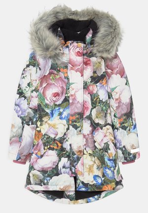 Parka d'hiver pour filles à imprimé floral avec bordure de capuche en fausse fourrure, poches avant et détails à boutons-pression sur fond blanc.