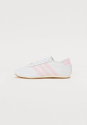 adidas Originals, TAEKWONDO LACE W - Sneakers low - white/clear pink/gum