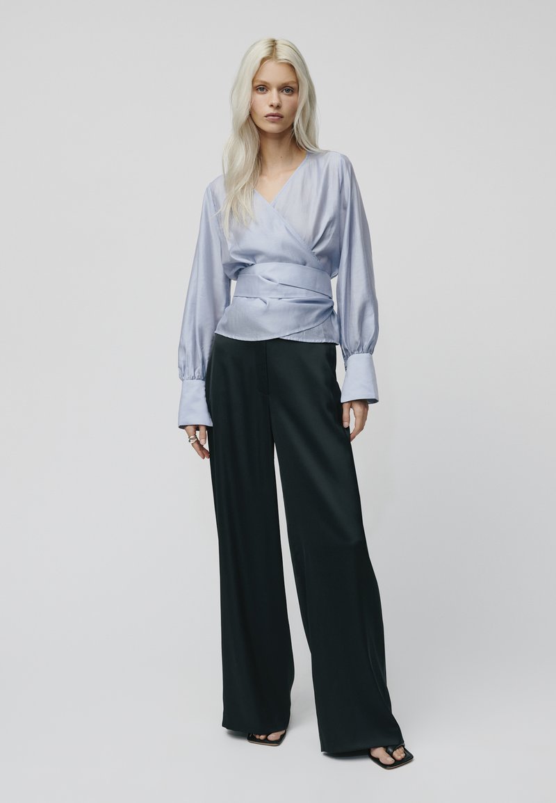 IVY OAK ELOISE MAY - Blusa - blue smoke