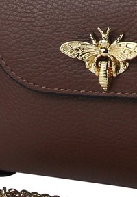 DrachenLeder TOSCANTO  - Handbag - braun