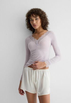 LANGÄRMELIGES AUS UND ULTRALIGHT - Maglietta intima - violet