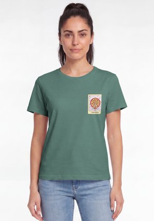 watapparel, TAROT THE PIZZA - T-Shirt print - green bay