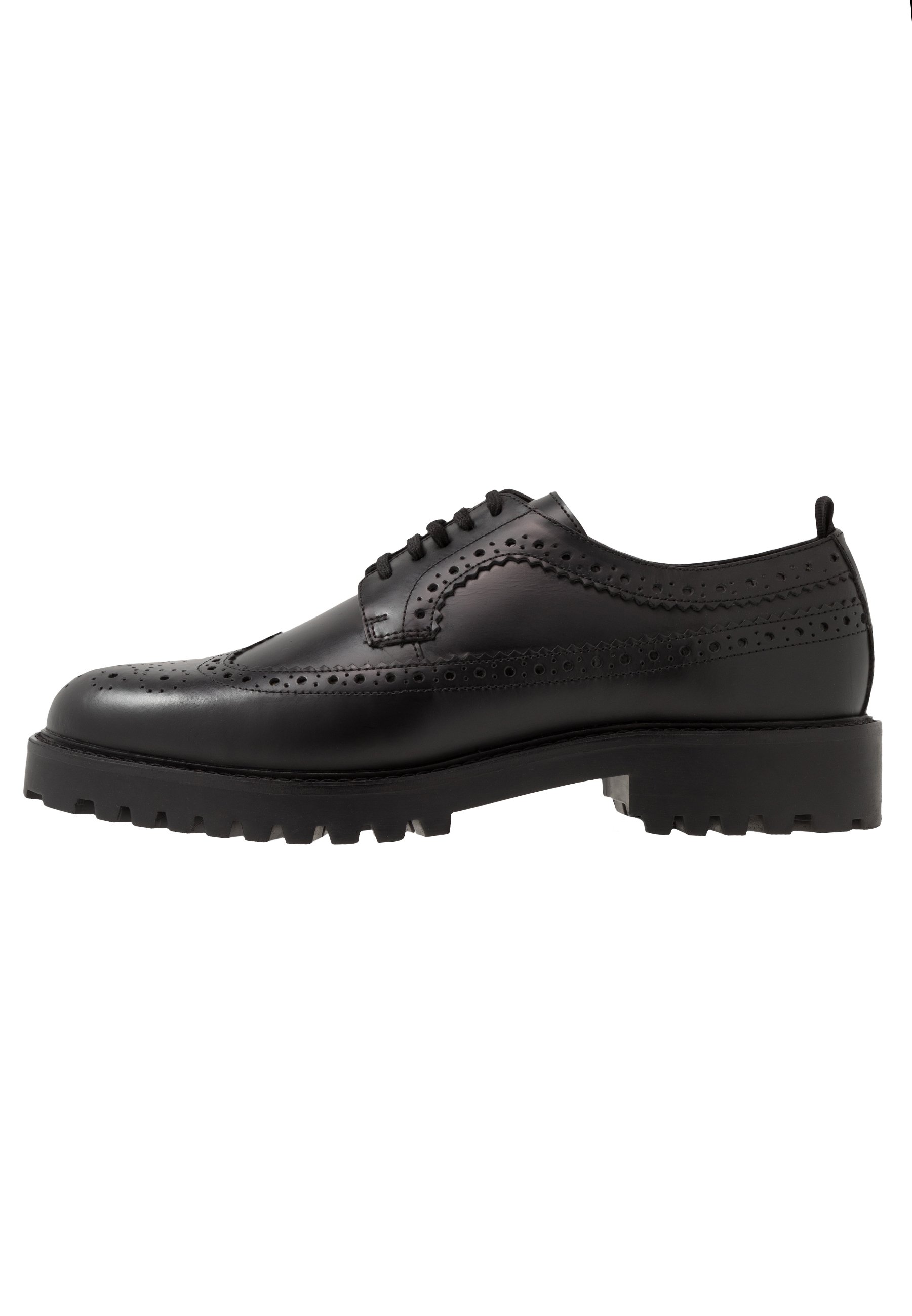 Walk London Sean Longwing Brogue Shoe - Black