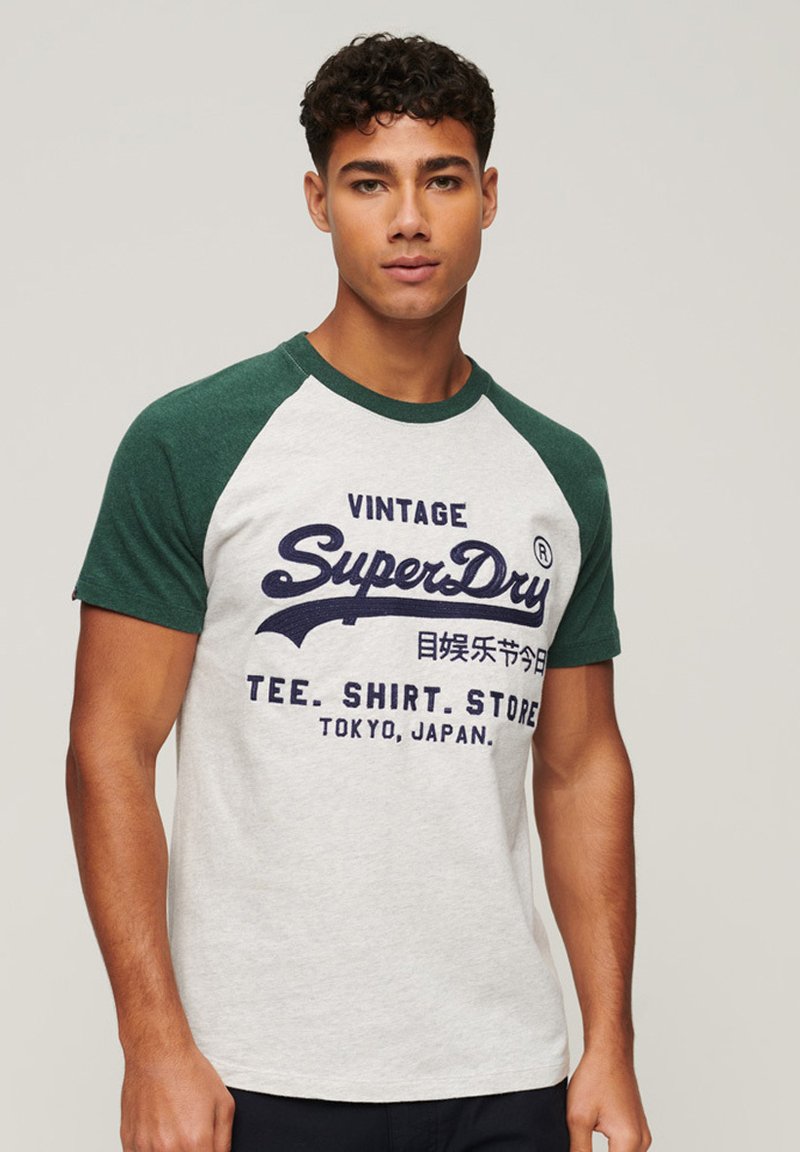 Superdry VINTAGE LOGO STORE RAGLAN Camiseta estampada glacier grey