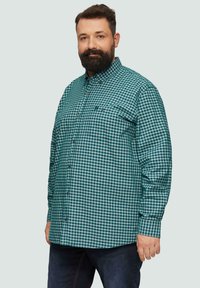 s.Oliver MIT BUTTON-DOWN KRAGEN - Hemd - petrol