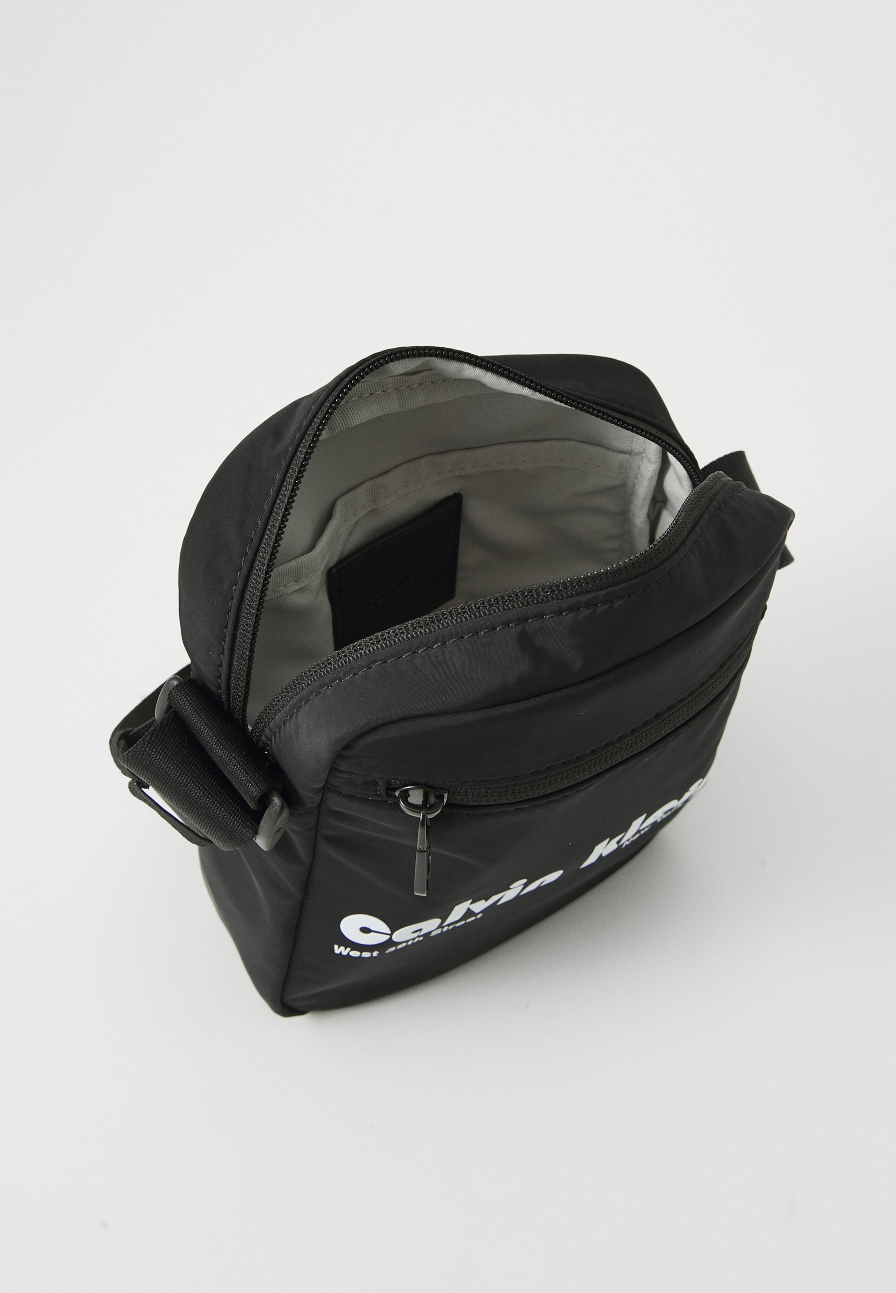 GRAPHIC REPORTER - Cross body bag