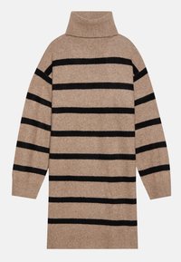 Pull en tricot avec un col roulé haut, présentant des rayures horizontales noires sur un fond beige, et des épaules basses. Tissu doux et texturé.