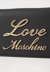 Love Moschino SMART DAILY BAG LOVELY CHAIN - Borsa a tracolla - nero