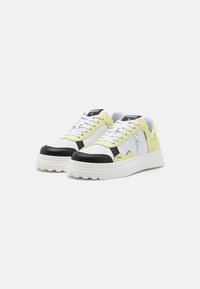 Patrizia Pepe Tenisky - lime/black