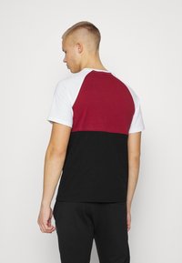 274 MELROSE TEE - T-shirt estampada - red