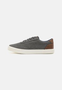 Sneakers low - grey
