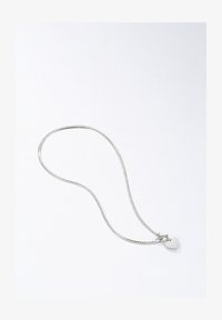 Niewybrane, silberfarben