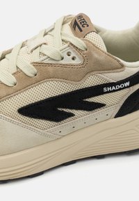 HI-TEC HTS74 SHADOW UNISEX  - Trainers - anthracite/slate green/asparagus green