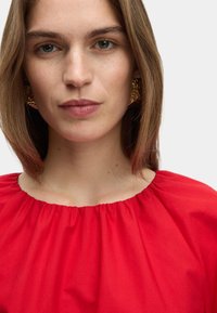 Marks & Spencer BUBBLE HEM PUFF SLEEVE - Blůza - red