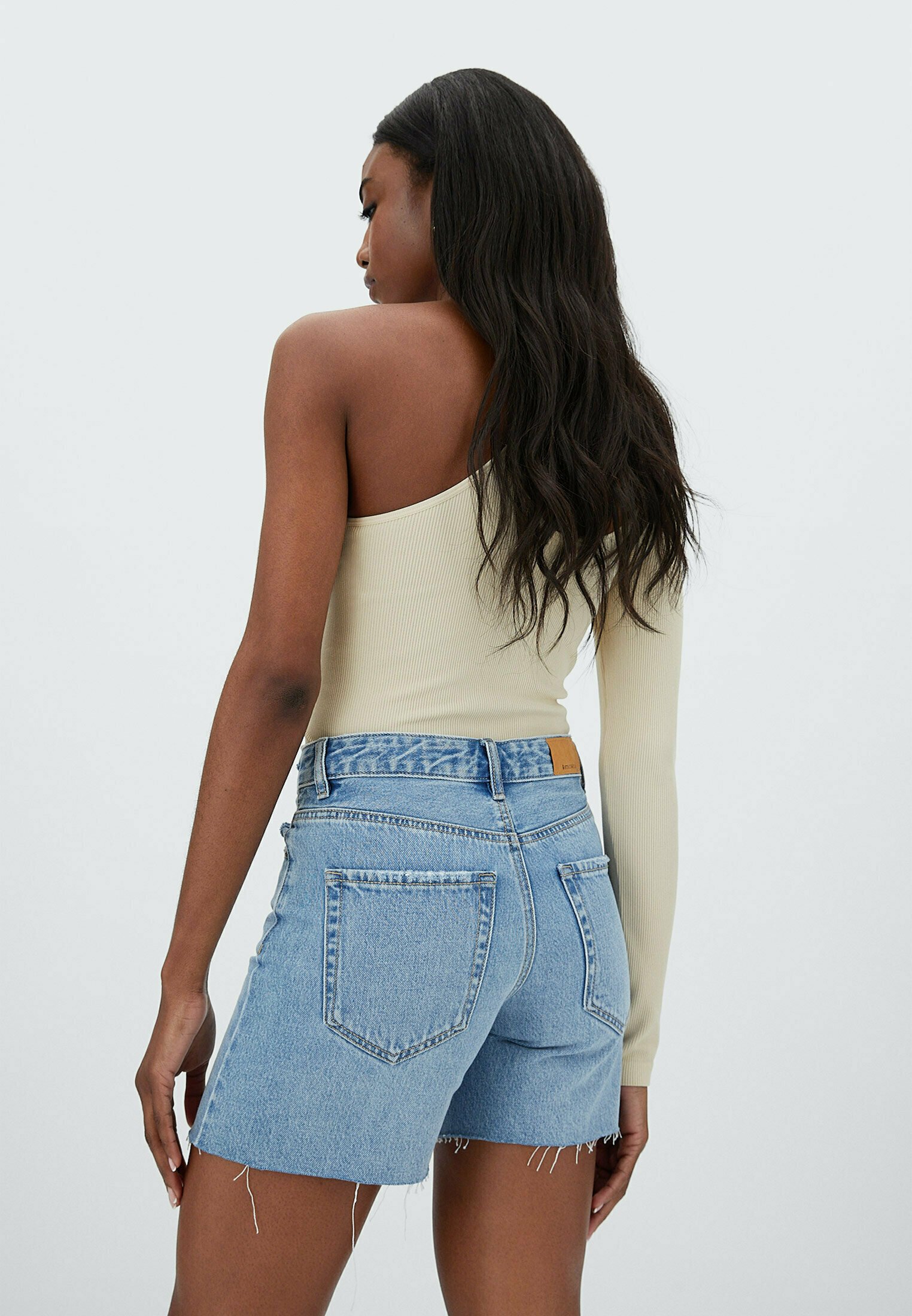 Stradivarius LOW WAIST BERMUDA - Denim 