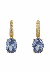 Arany fülbevalók ovális, világoskék, fazettált felületű kövekkel, amelyek texturált arany karikákból lógnak, apró, tiszta díszítésekkel.