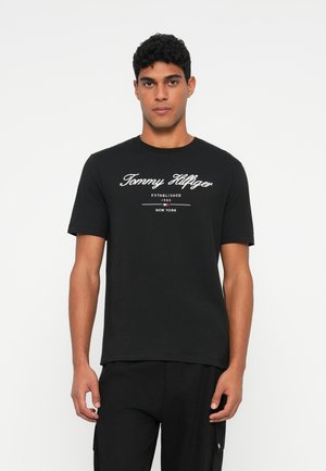 SCRIPT LOGO TEE - Apdrukāts T-krekls - black