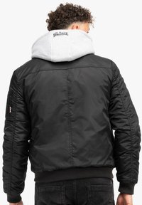 Lonsdale MIT KAPUZE CLIFTON ALL SEASONS - Bomberjakke - black