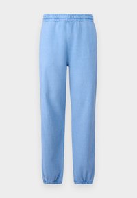 Unselected, pigment blue