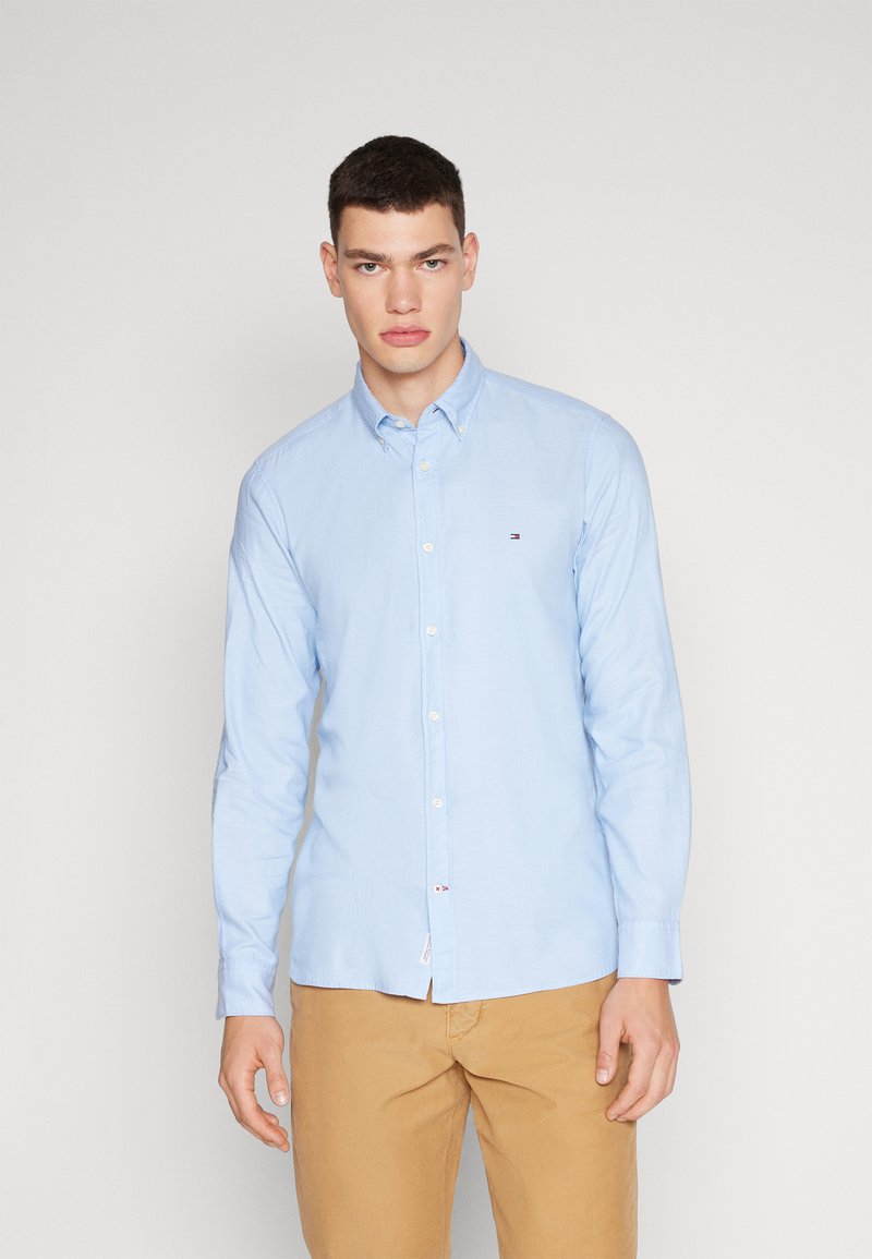 Tommy Hilfiger FLEX DOBBY - Button down-skjorte - cloudy blue