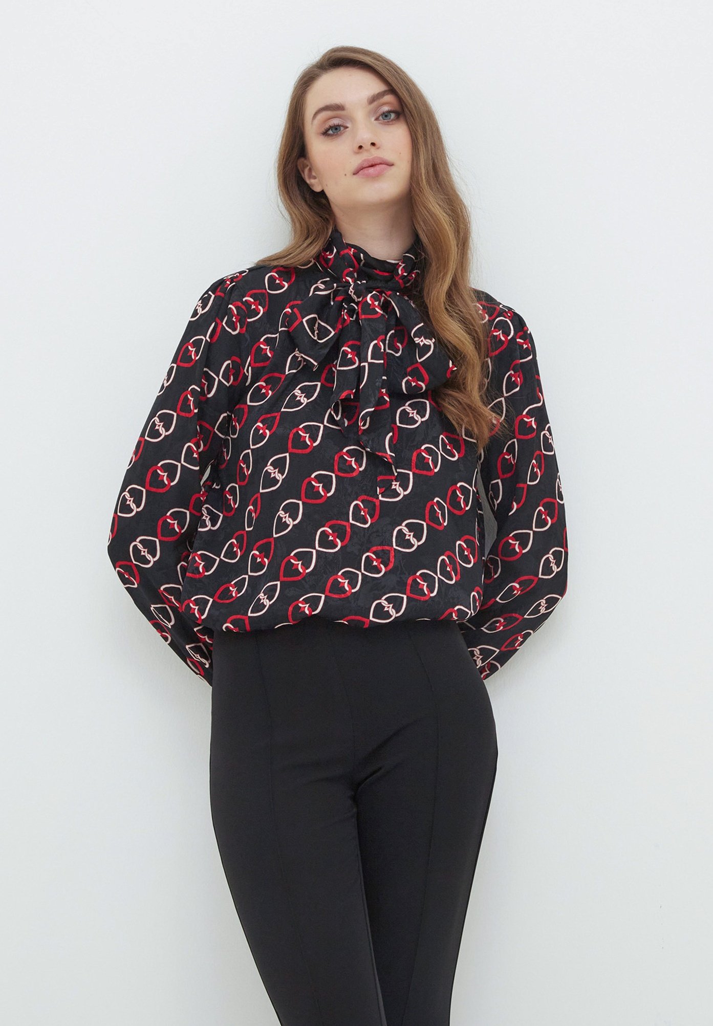 Donna Camicie e bluse Motivi JACQUARD CON FIOCCO - Camicetta - nero Donna Camicie e bluse Motivi JACQUARD CON FIOCCO - Camicetta - nero