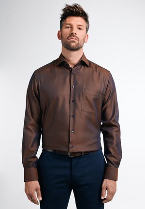MODERN FIT BUSINESS LANGARM NEW KENT KRAGEN - Formal shirt - braun